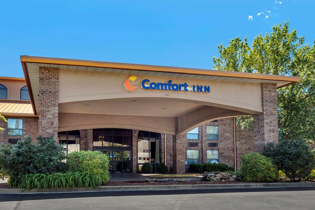 Comfort Inn At Thousand Hills - thumb 0