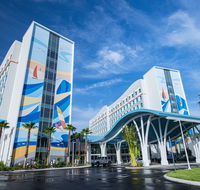 Surfside Inn  Suites at Universal's - Tourism House