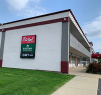 HomeTowne Studios Battle Creek - Tourism House