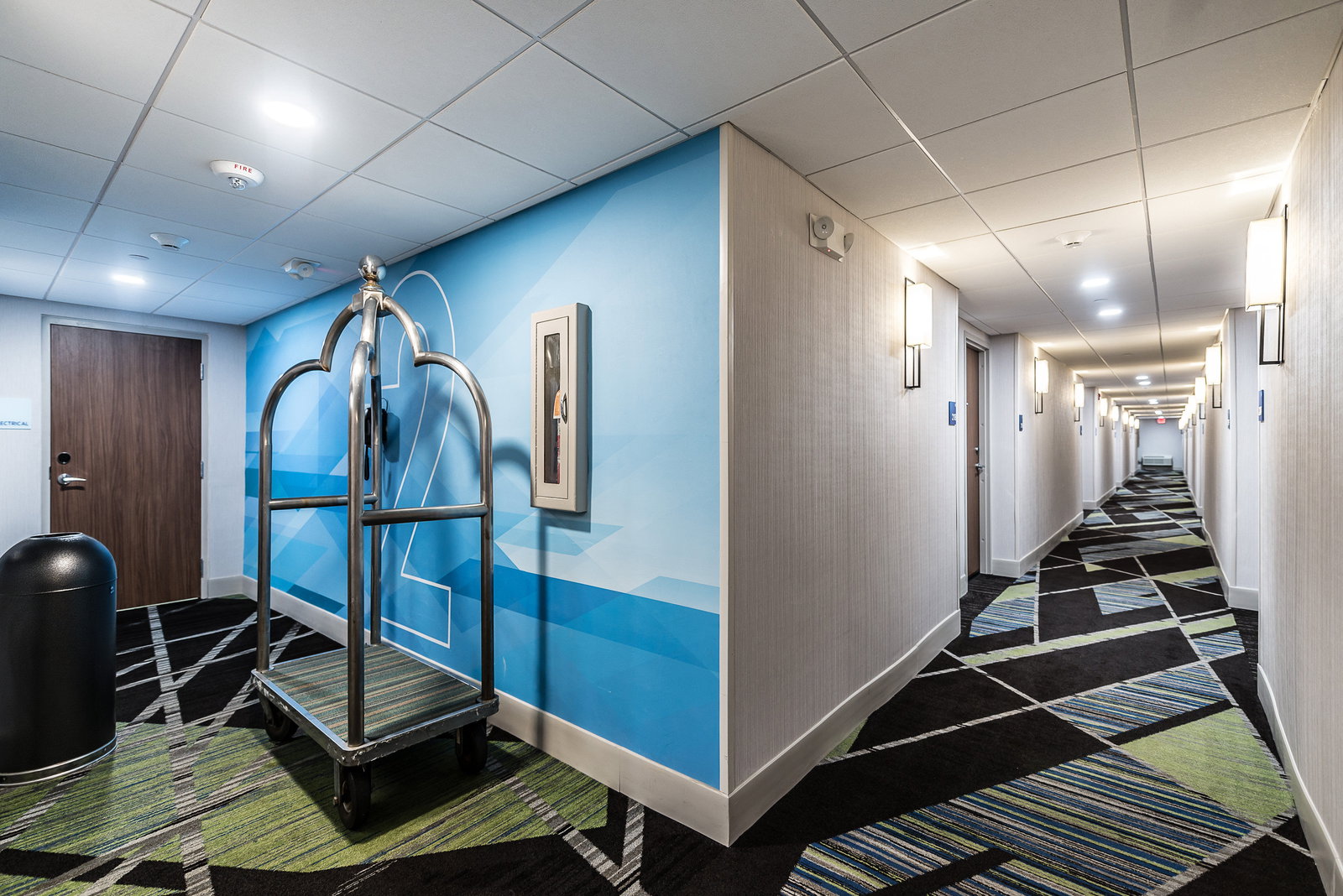 Holiday Inn Express Flint-Campus Area - thumb 4