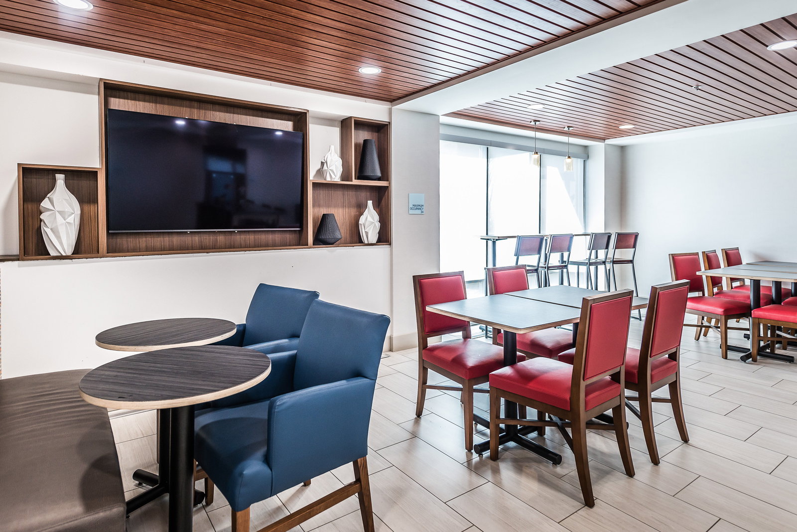 Holiday Inn Express Flint-Campus Area - thumb 12