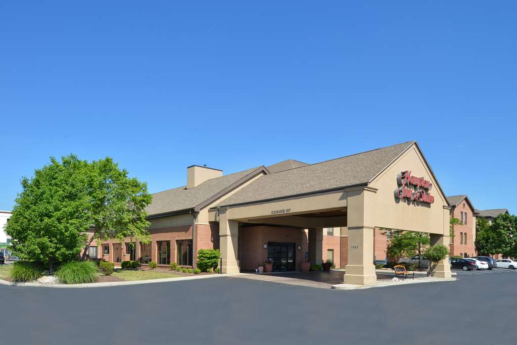 Comfort Inn & Suites North Toledo - thumb 2