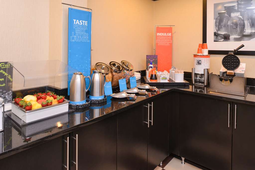 Comfort Inn & Suites North Toledo - thumb 14