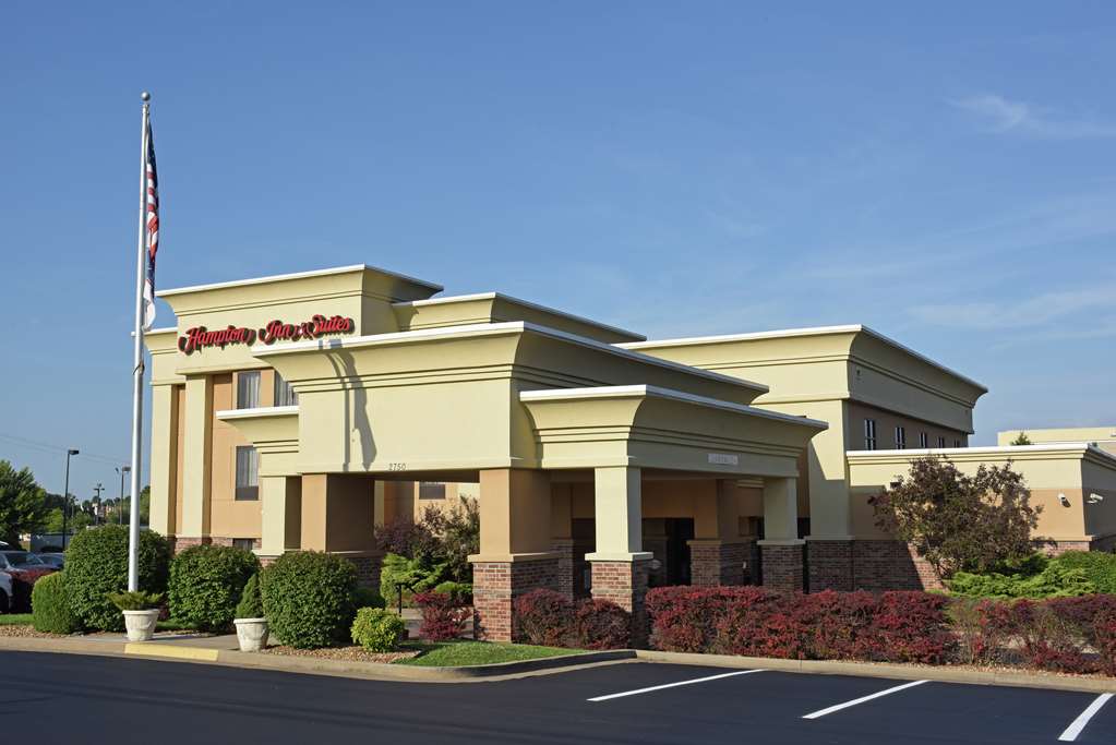 Hampton Inns & Suites Springfield - thumb 2