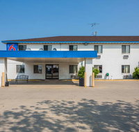 Motel 6 Fargo-South - Tourism House