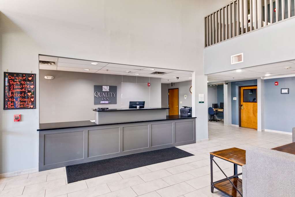 Quality Inn - thumb 2