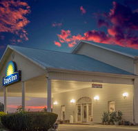 Days Inn Hardy - Tourism House