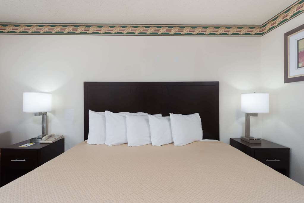 Days Inn Mexico - thumb 2