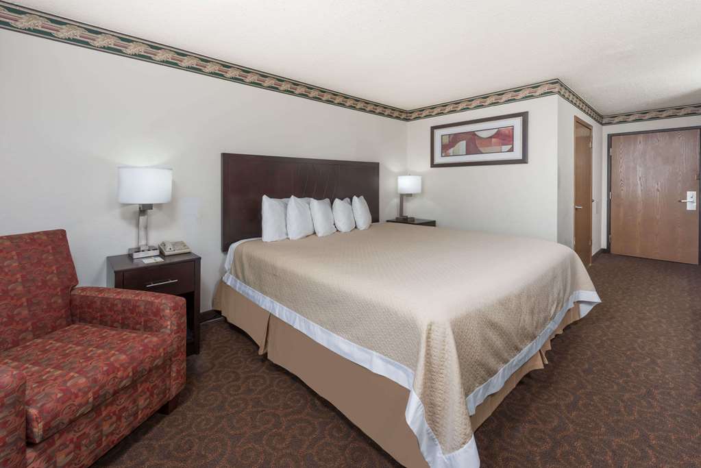 Days Inn Mexico - thumb 11