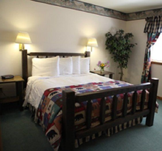 Yellowstone Basin Inn - thumb 3