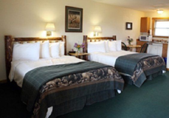 Yellowstone Basin Inn - thumb 4