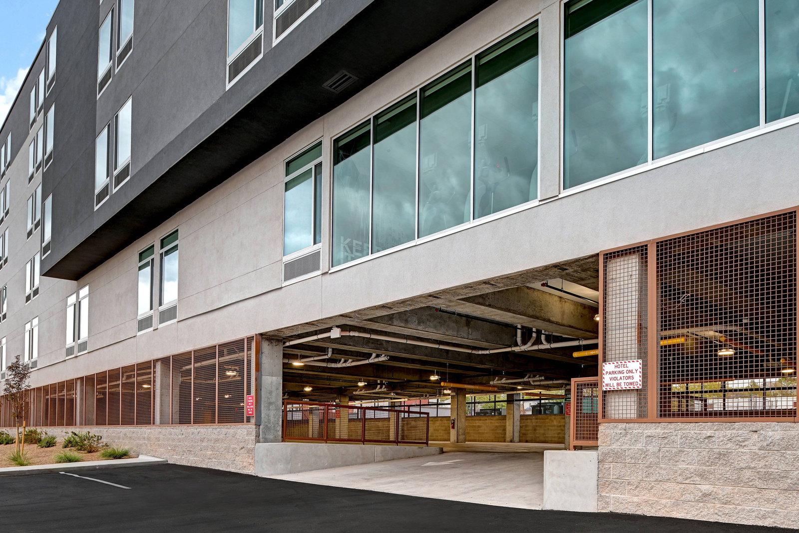 SpringHill Suites University Area - thumb 8