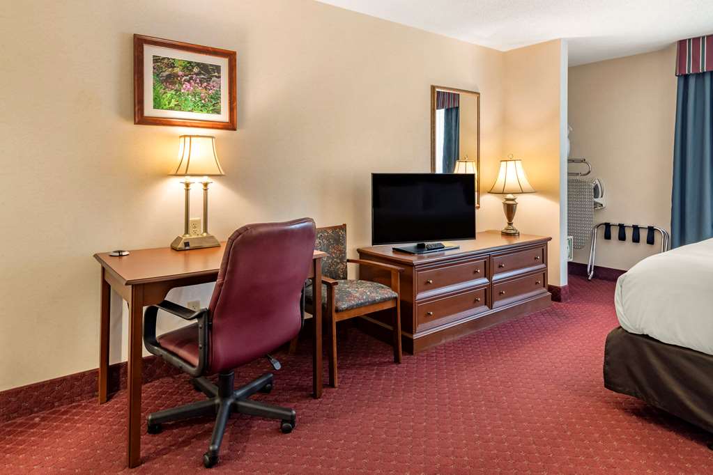 Comfort Inn & Suites Lake George - thumb 7