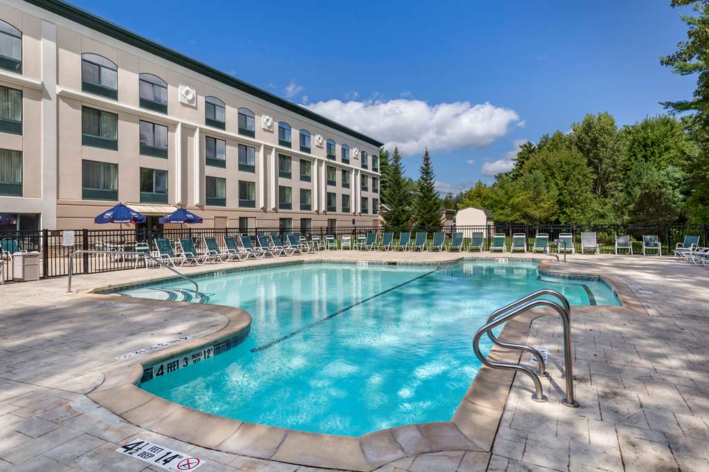 Comfort Inn & Suites Lake George - thumb 9