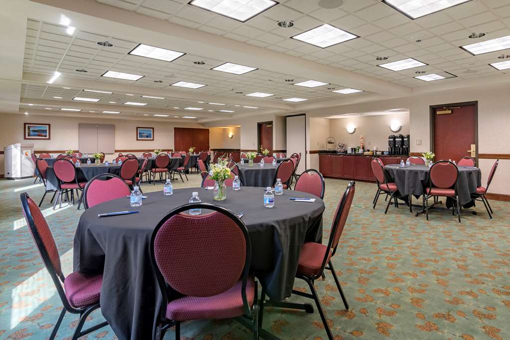Comfort Inn & Suites Lake George - thumb 10