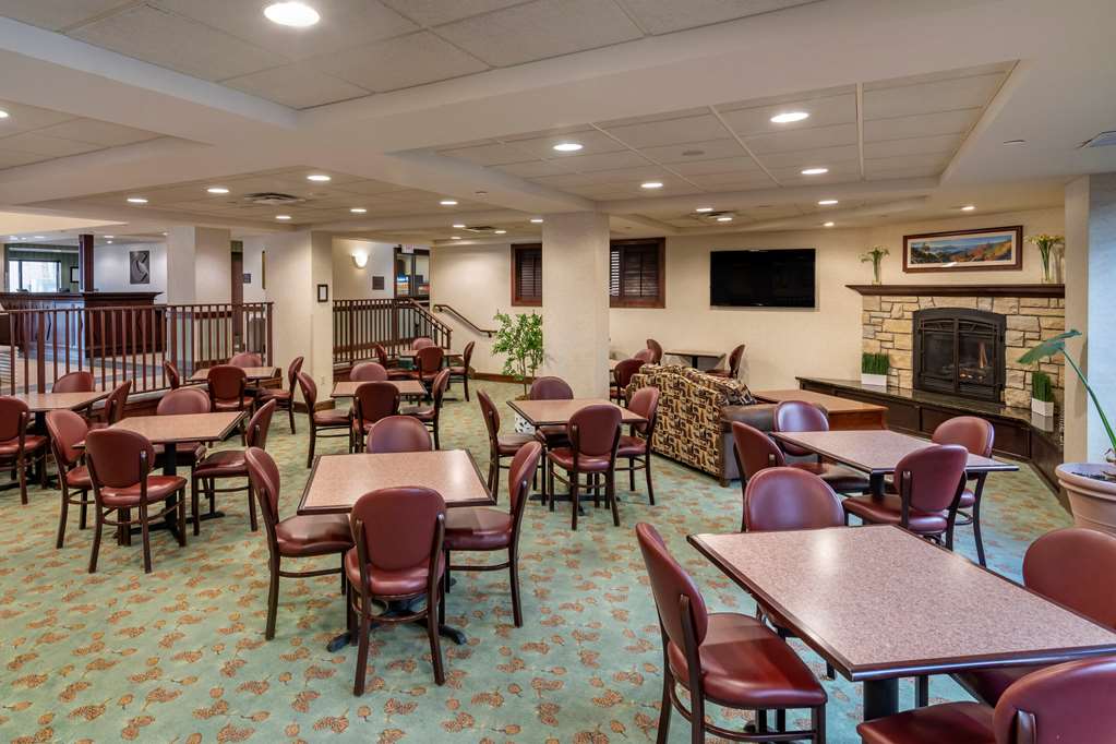 Comfort Inn & Suites Lake George - thumb 12