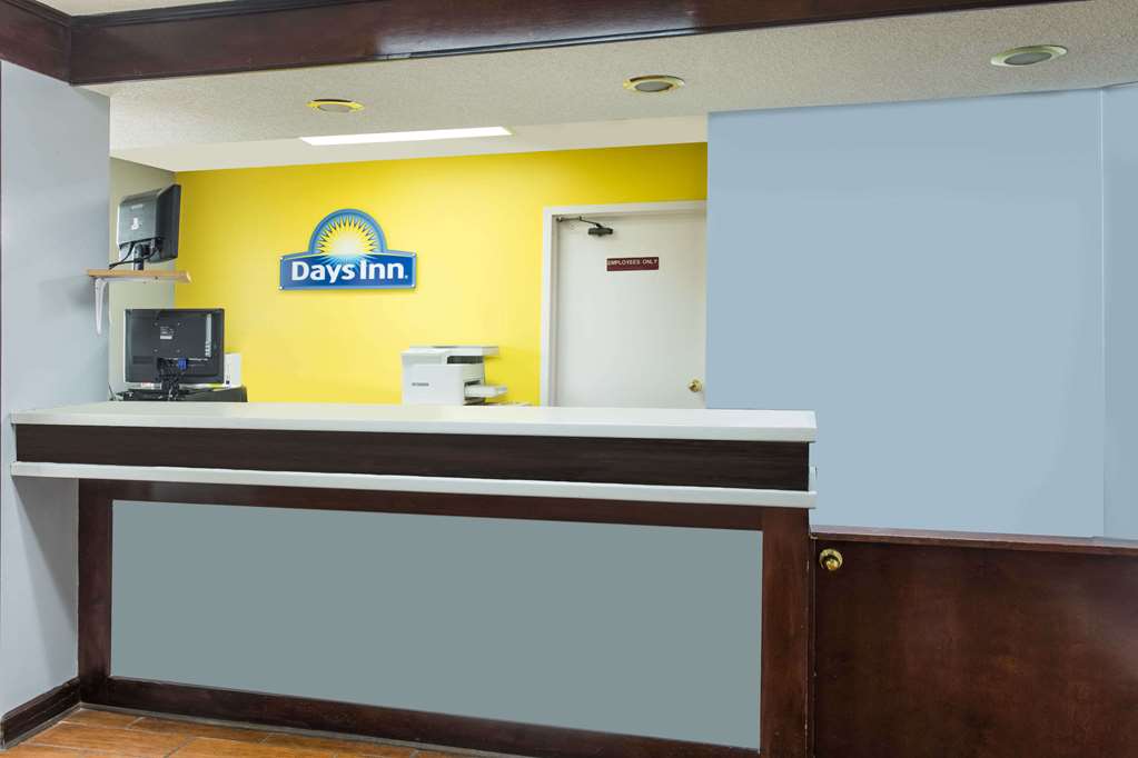 Days Inn Dillon - thumb 1