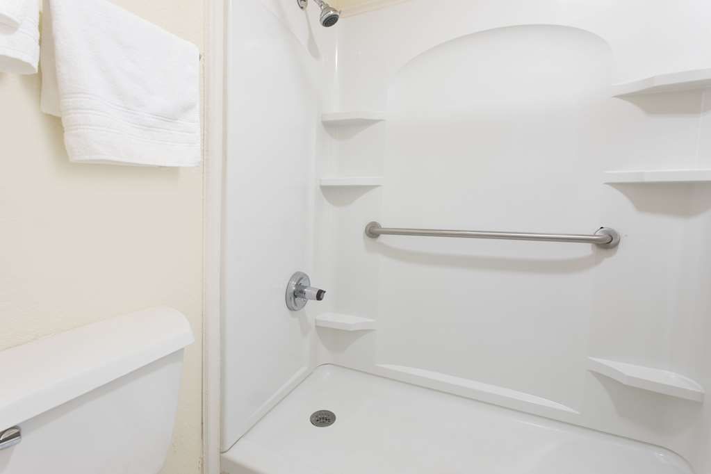 Days Inn Dillon - thumb 4