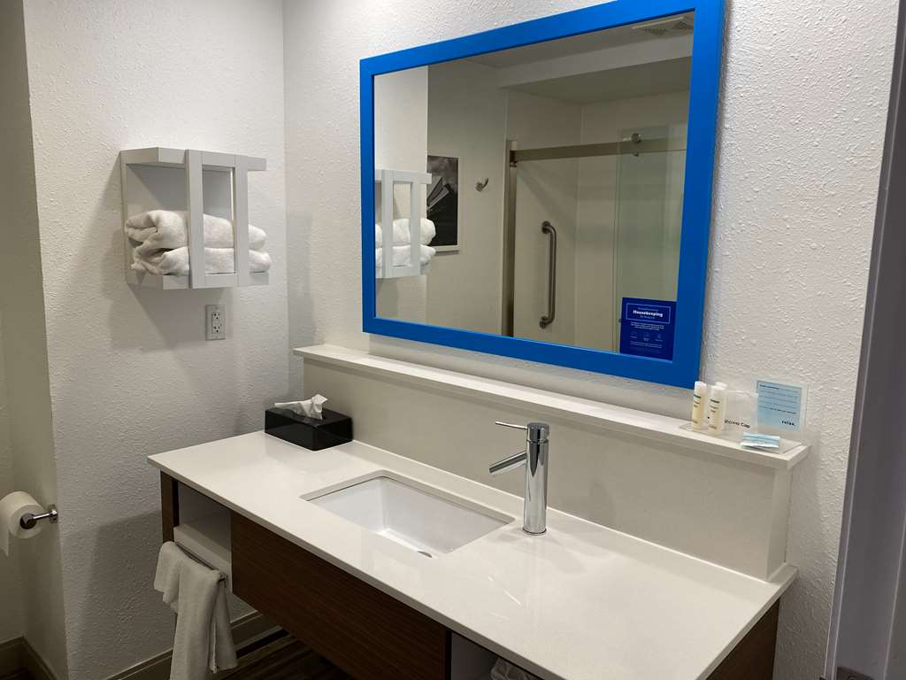 Hampton Inn Max Meadows - thumb 5