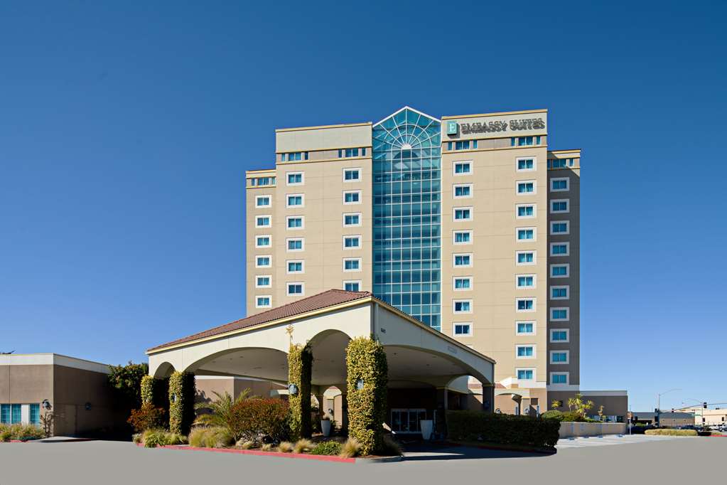 Embassy Suites By Hilton Monterey Bay - thumb 1