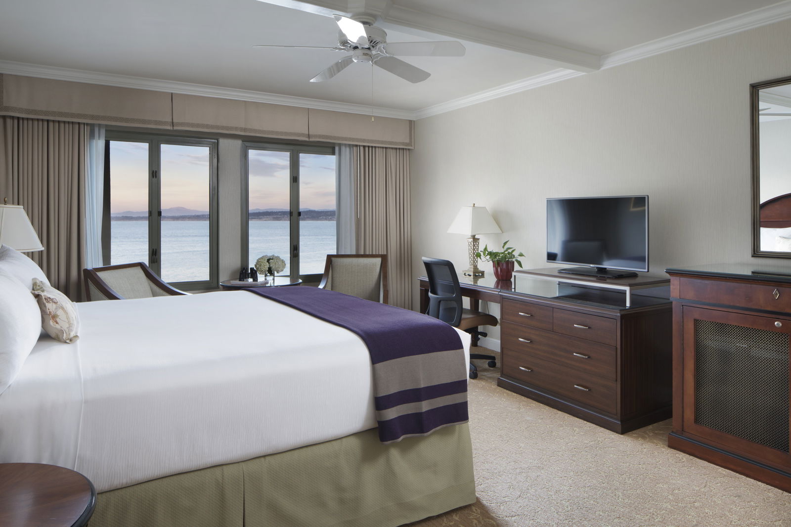 Monterey Plaza Hotel & Spa - thumb 2