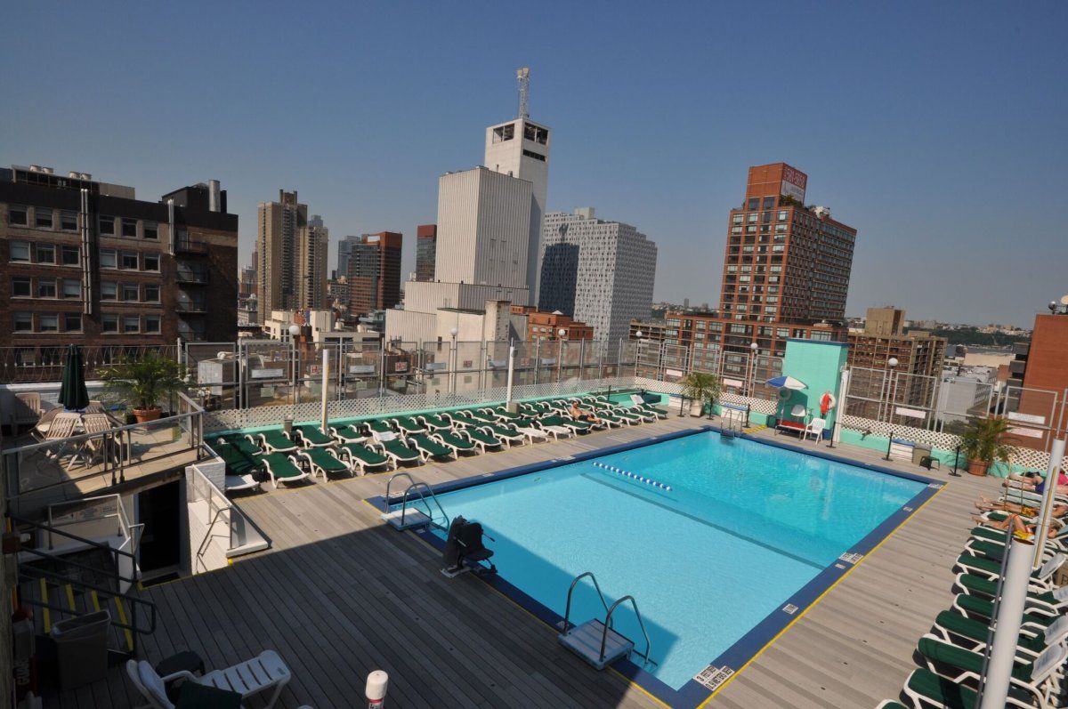 The Watson Hotel - thumb 1