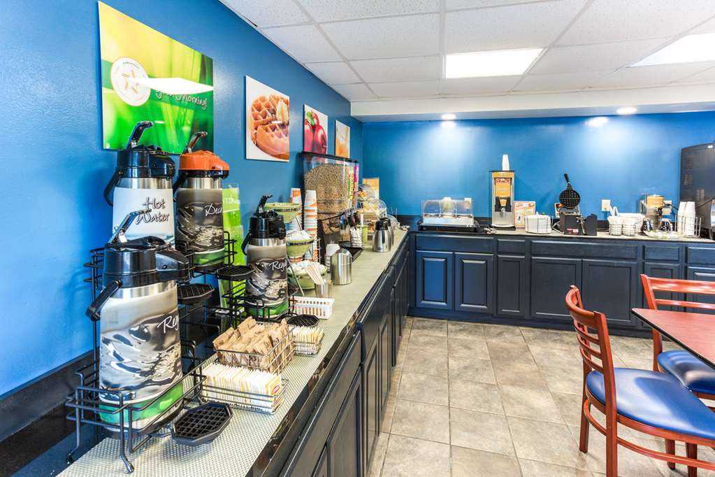 Quality Inn & Suites - thumb 12