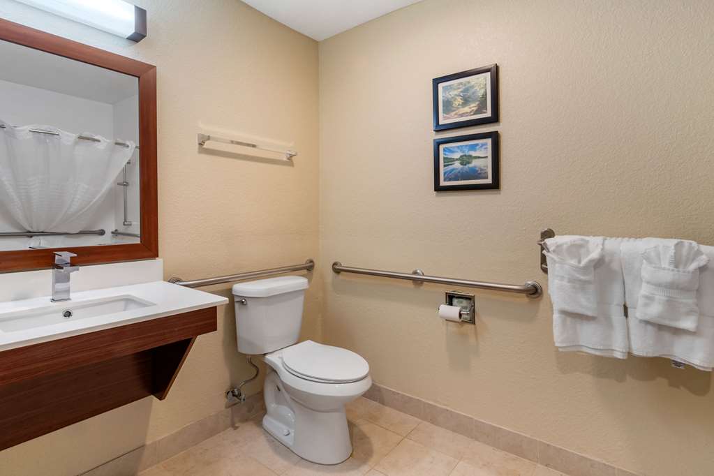 Comfort Inn - thumb 6