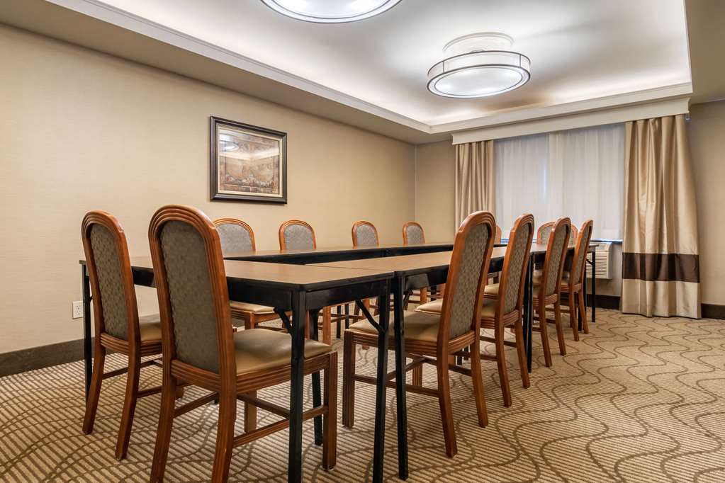 Comfort Inn - thumb 9