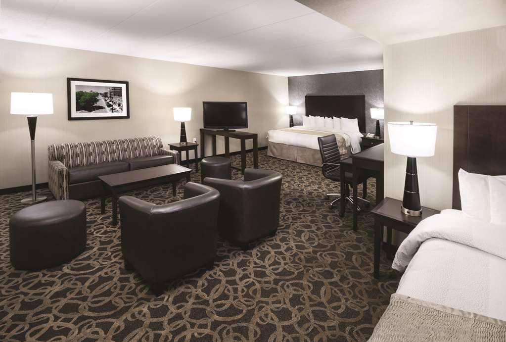 Best Western Ramkota Hotel - thumb 13