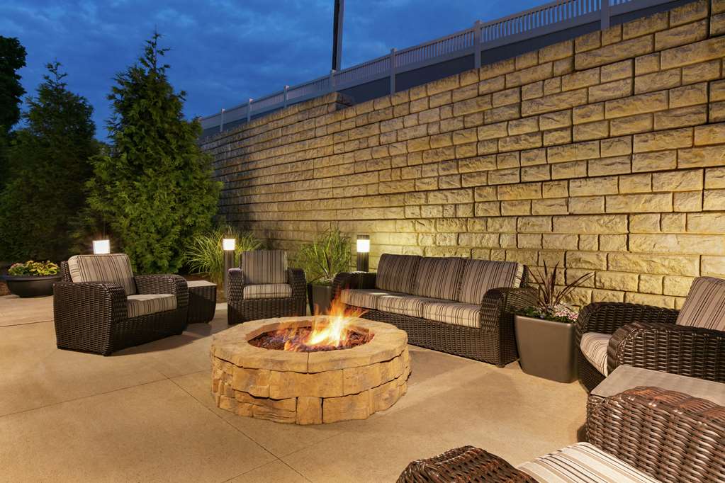 Hampton Inn & Suites Parkersburg Dtwn - thumb 1