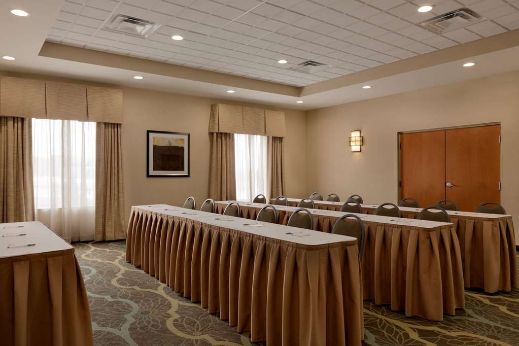 Hampton Inn & Suites Parkersburg Dtwn - thumb 11