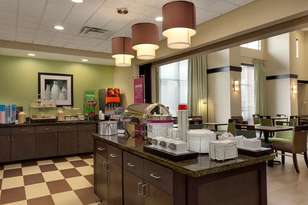 Hampton Inn & Suites Parkersburg Dtwn - thumb 13