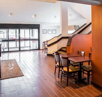 Quality Inn Bridgeport-Clarksburg - Tourism House