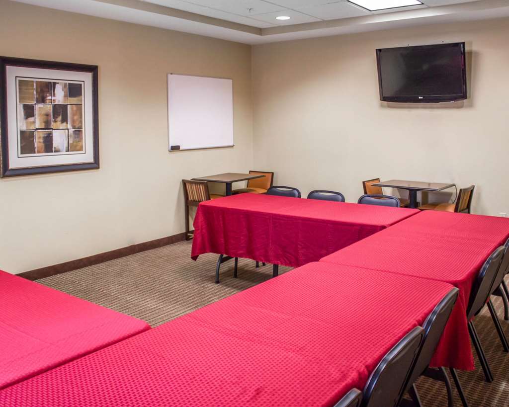 Comfort Suites - thumb 9