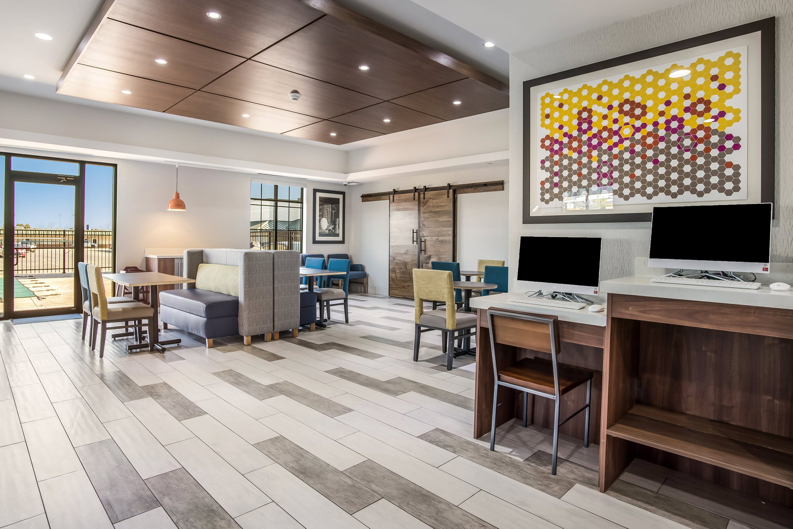 Holiday Inn Express & Suites Catoosa - thumb 15
