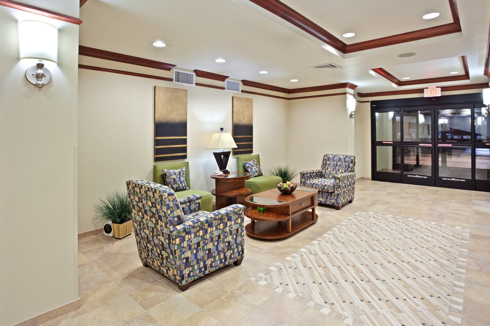 Holiday Inn Express Hotel & Suites - thumb 5