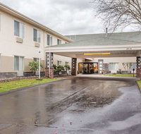 Comfort Suites near Vancouver Mall - Tourism House