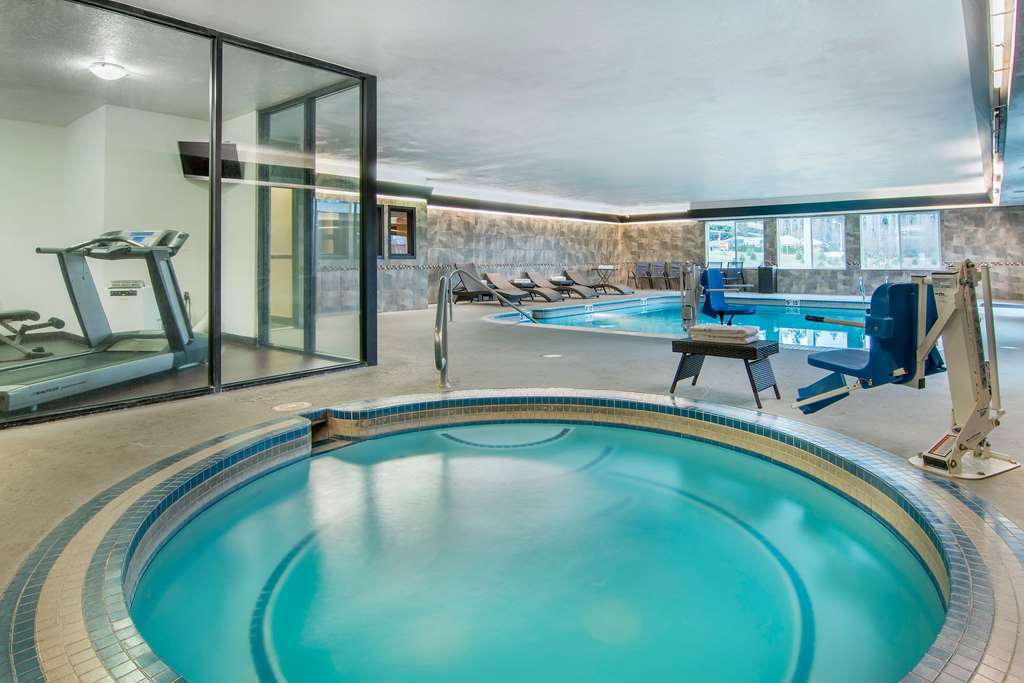 Comfort Suites Near Vancouver Mall - thumb 7