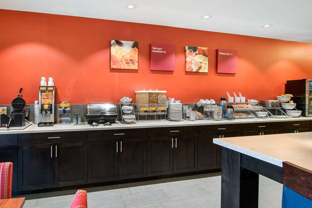 Comfort Suites Near Vancouver Mall - thumb 9