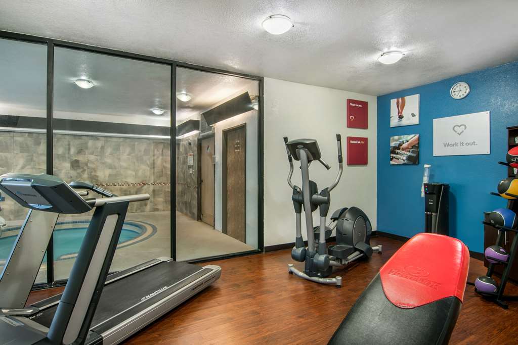 Comfort Suites Near Vancouver Mall - thumb 15