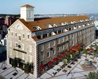 Newport Bay Club & Hotel - thumb 0