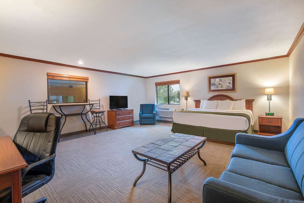 Days Inn Mitchell - thumb 5