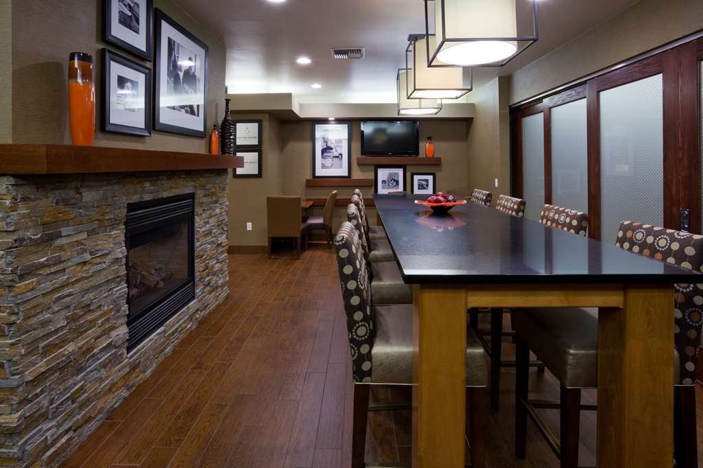 Hampton Inn - thumb 13