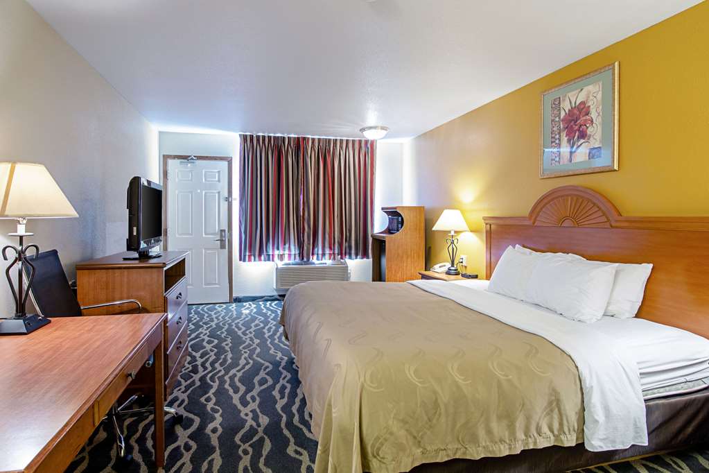 Quality Inn Of Huron - thumb 4