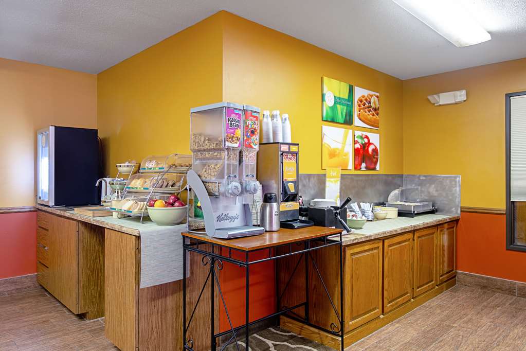 Quality Inn Of Huron - thumb 7