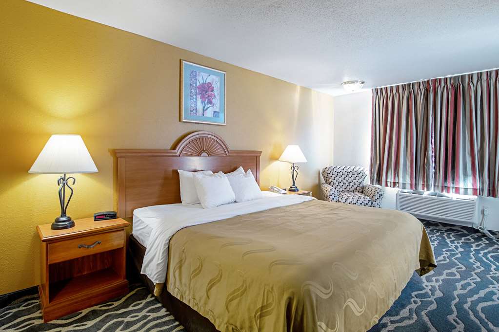 Quality Inn Of Huron - thumb 13