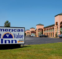 Americas Best Value Inn ATT Center - Tourism House