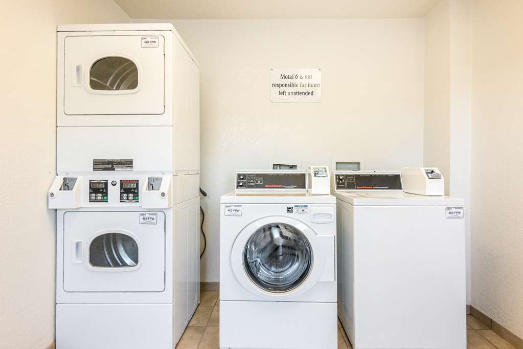 Motel 6 Longview - thumb 17