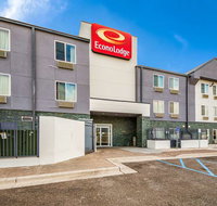 Econo Lodge Laredo - Tourism House
